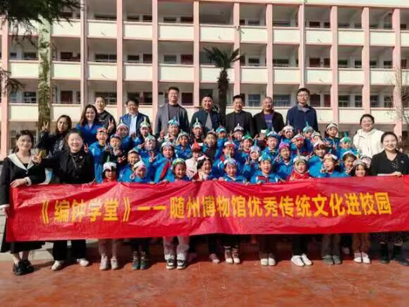 如何享受一场现代舞的视觉盛宴？